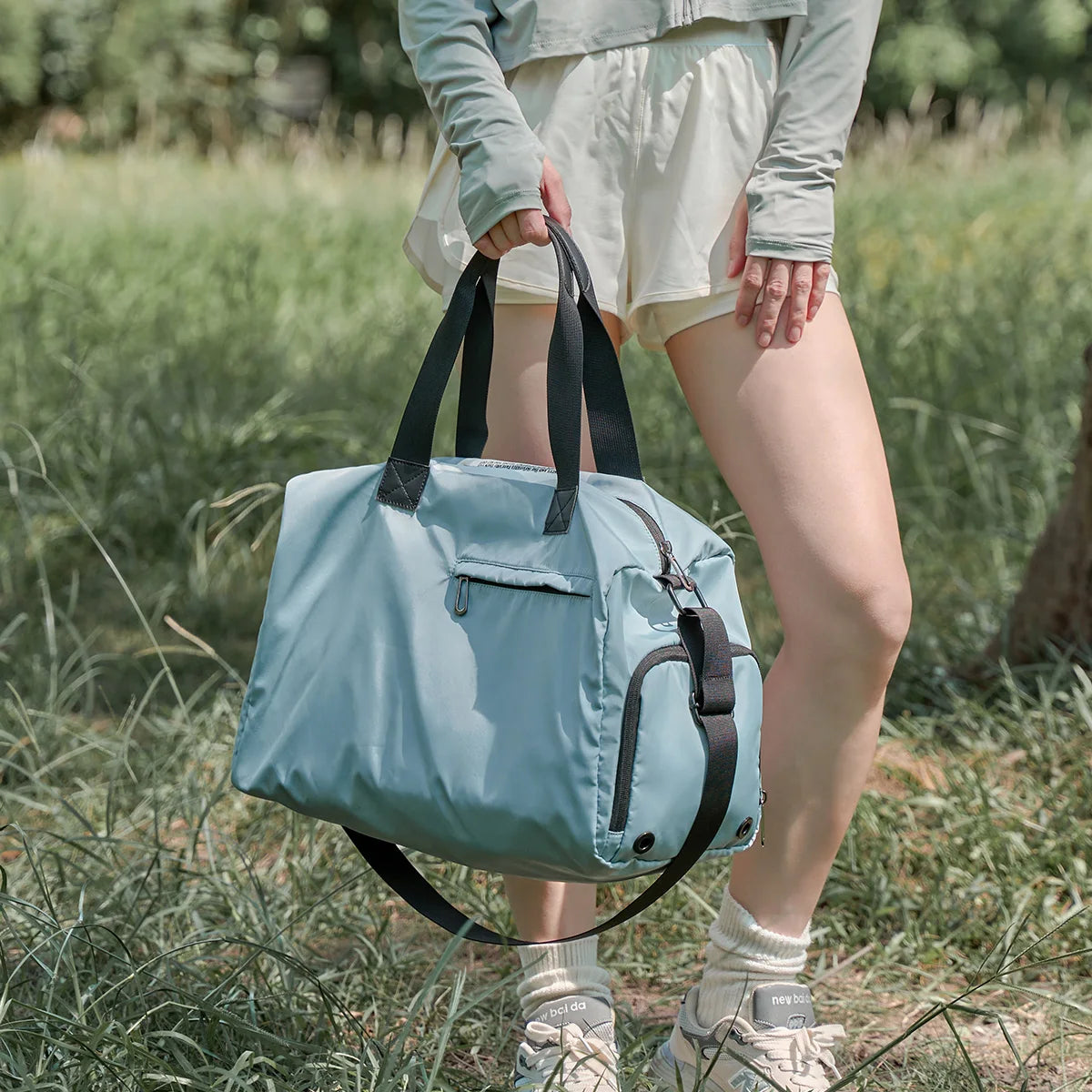 Kono Sports Duffle Bag with Shoes Compartment and Shoulder Strap Waterproof Gym Bag for Men and Women