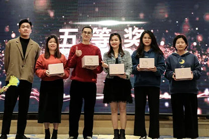 Kono Sports Duffle Bag with Shoes Compartment and Shoulder Strap Waterproof Gym Bag for Men and Women