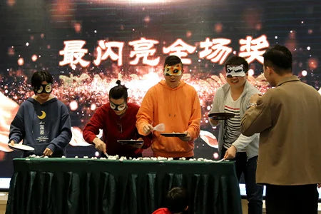 Kono Sports Duffle Bag with Shoes Compartment and Shoulder Strap Waterproof Gym Bag for Men and Women