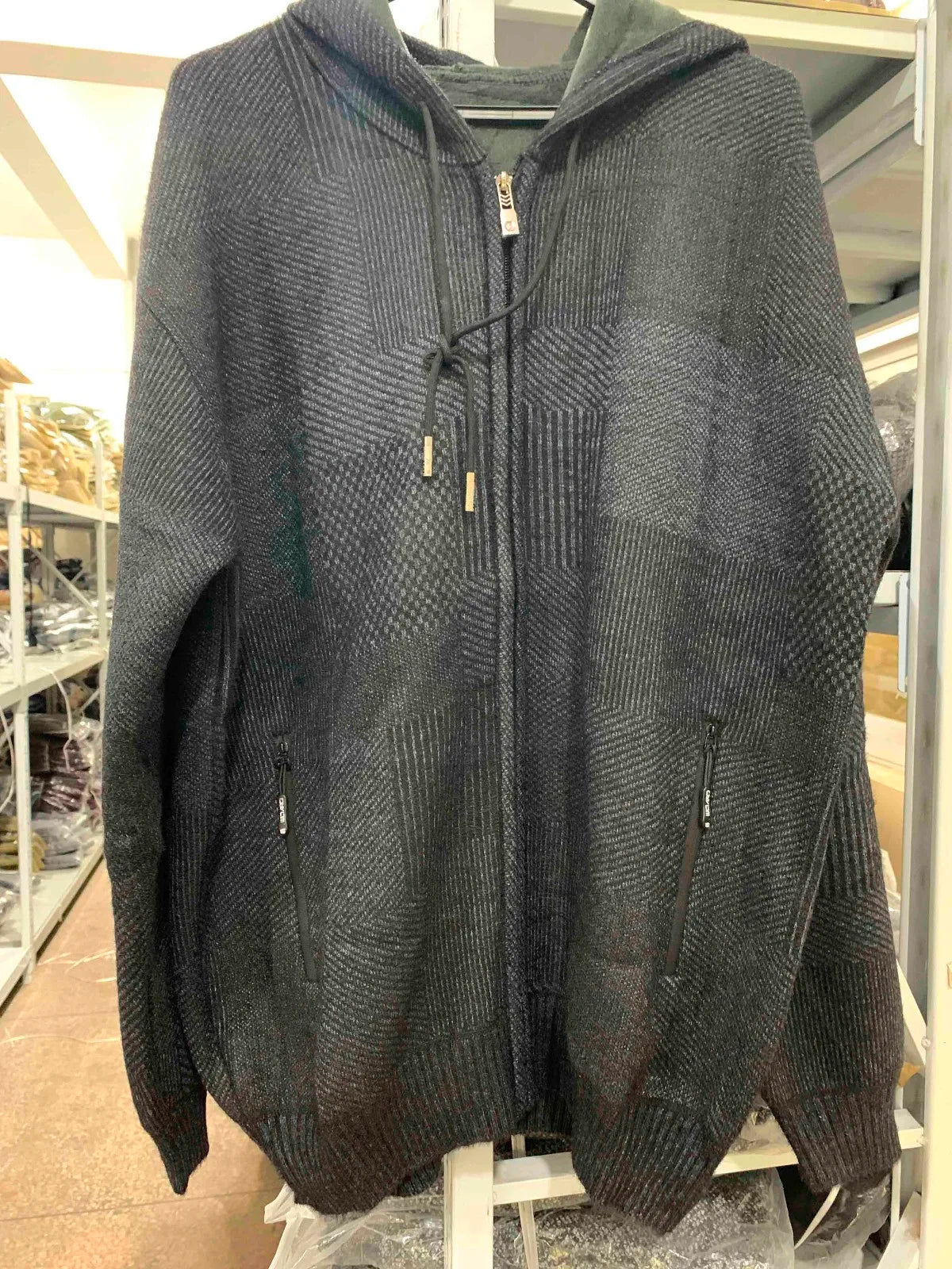 Spring And Fall Basic Breathable Sports Hooded Thin Regular Fit Comfy Zipper Cardigan Top Jacket For Man