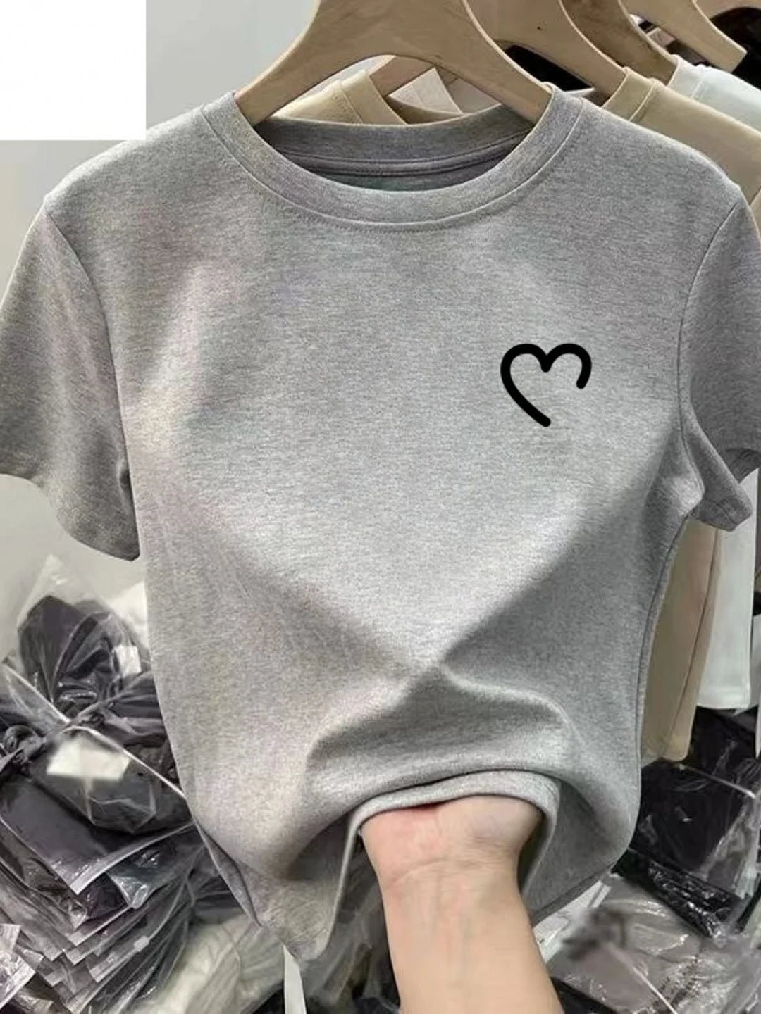 Heart Graphic T Shirt Women Funny Crew Neck Short Sleeve Summer Print Unisex Tops Simple Line Graphic T Shirts Women Clothes