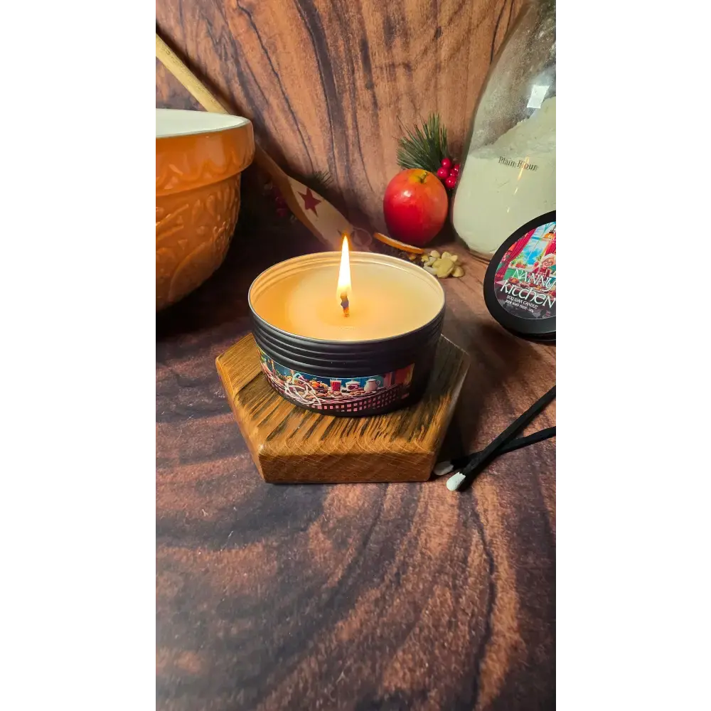 Nanny's Kitchen - Tin Christmas Candle